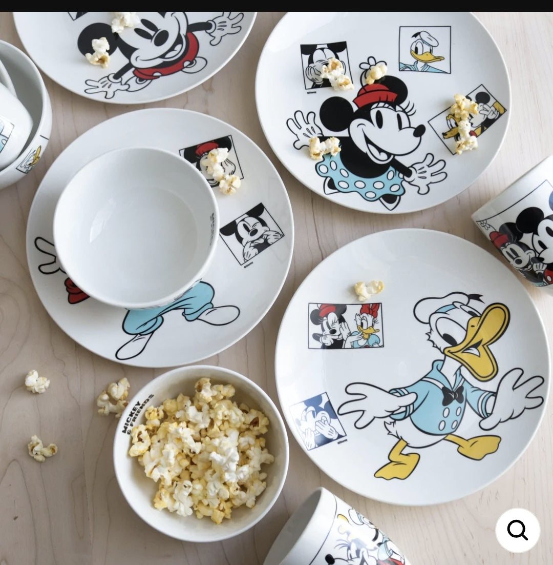 Vajilla Mickey and Friends porcelana Disney