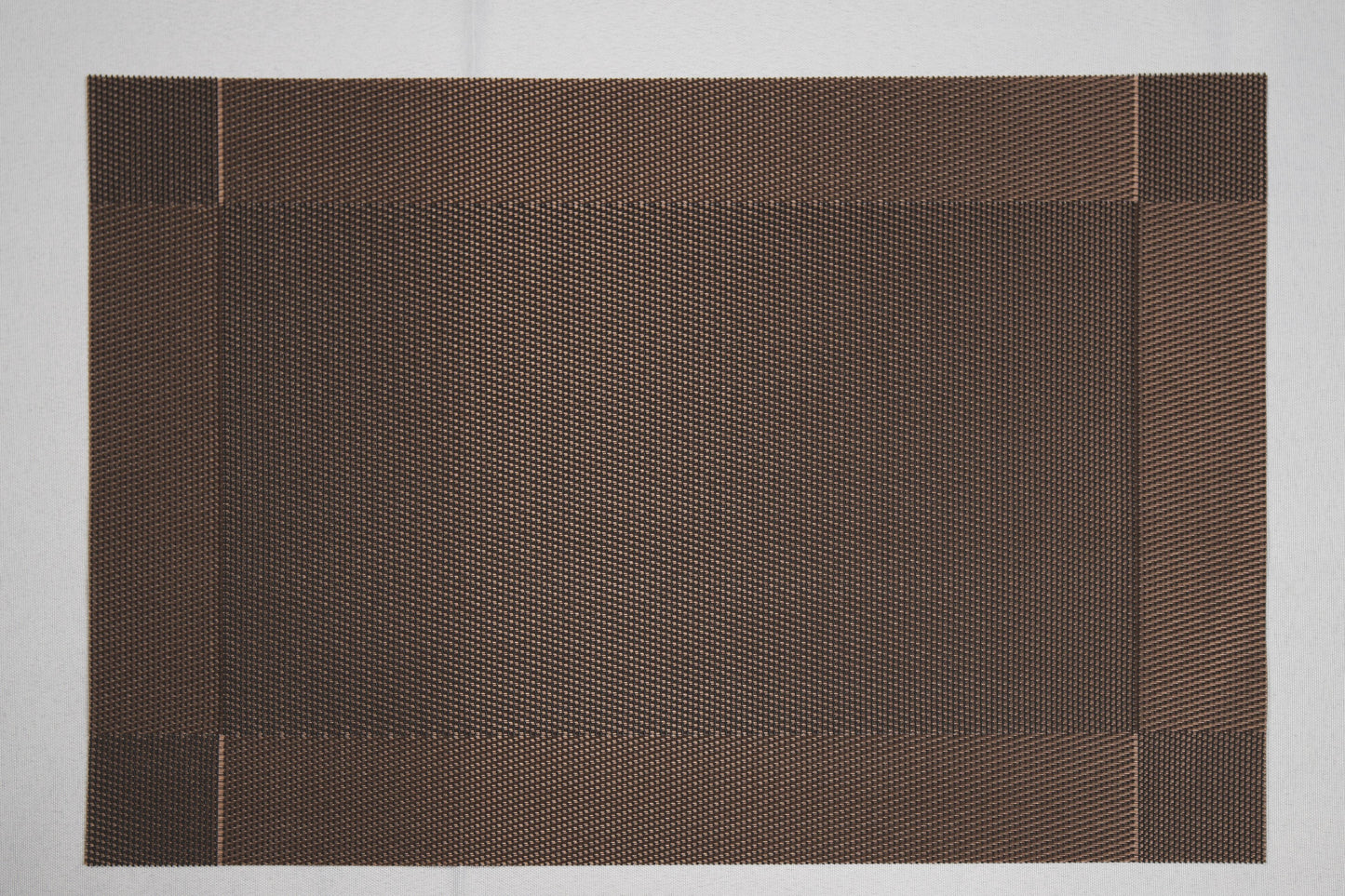 MANTEL INDIVIDUAL TEXTURIZADO CON MARCO