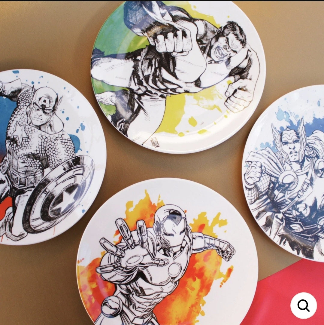 Vajilla personajes  4 personas porcelana